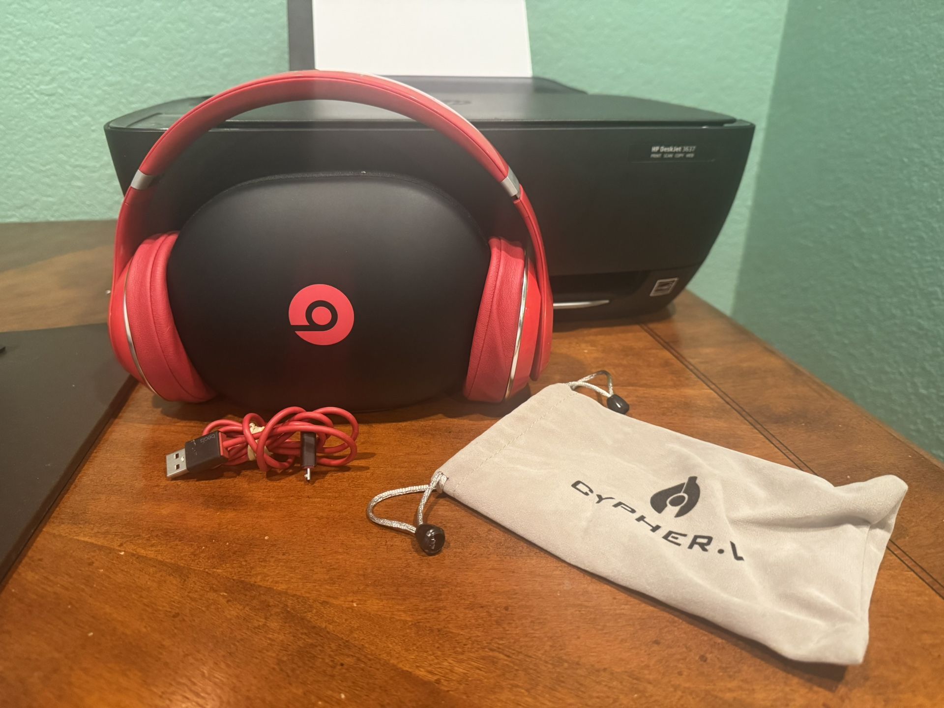 Beatstudio Headphones