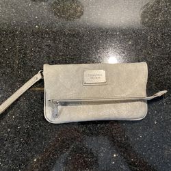 Vera Wang Simply Vera Collection Clutch Wristlet with Silver Hardware 