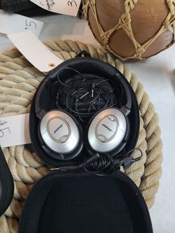 Noise Cancelled Head Phones