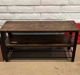 METAL TV STAND