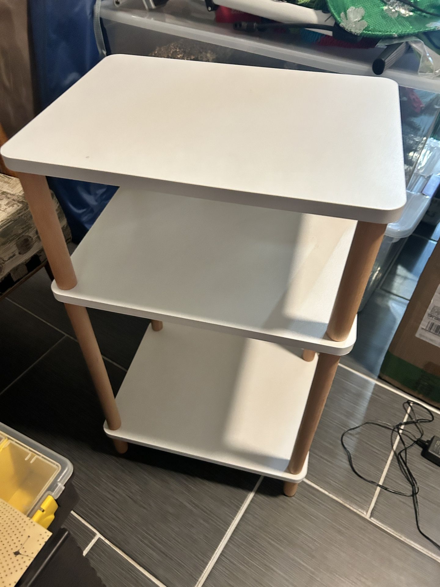 Three-tier End Table 