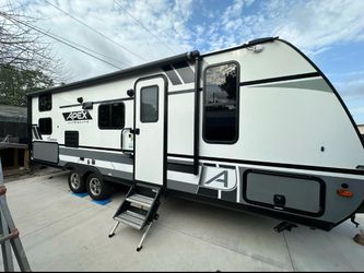 2021 Coachmen Apex Ultra-lite 245BHS