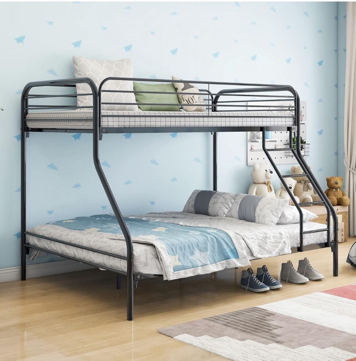 Sturdy Metal Bunk Bed Twin Over Full Size