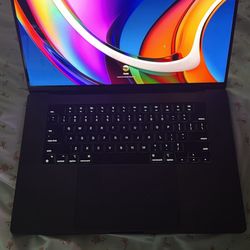 macbook pro 16”