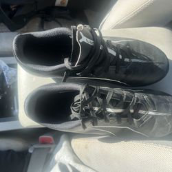 Soccer Cleat Size 7 