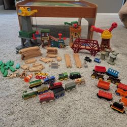 Train Set With Table  73 Pieces Total