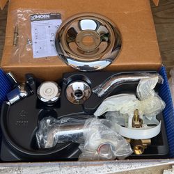 Moen Shower ControL