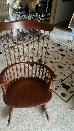 VINTAGE WINDSOR ROCKER