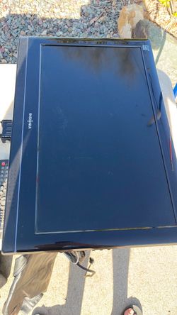 Insignia Flat Screen TV