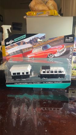 Maisto Design VW Samba Van & Alameda Trailer Set