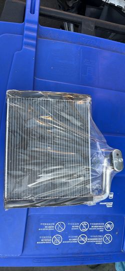 AC condenser for car