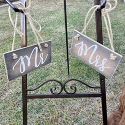 Wedding Mr. and Mrs. Sign 