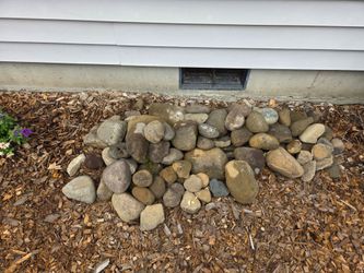 GARDEN ROCKS FREE