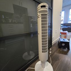 Holmes Oscillating Tower Fan