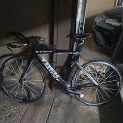 TREK SPEED CONCEPT 7.5 CARBON BIKE