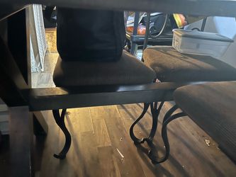 far style table ONLY