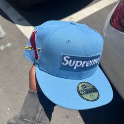 Supreme hat 7 1/4