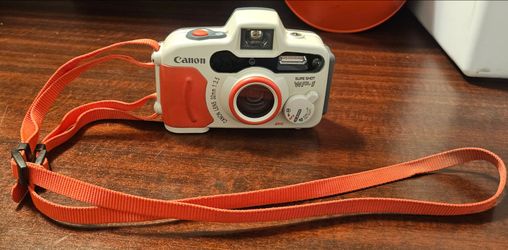Canon throwback Sure Shot WP-1