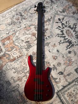Carlo Robelli Fretless Bass