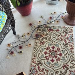 Acrylic Metal Flower Wall Hanging