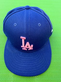 New Era World Champion ship blue 7 1/2
