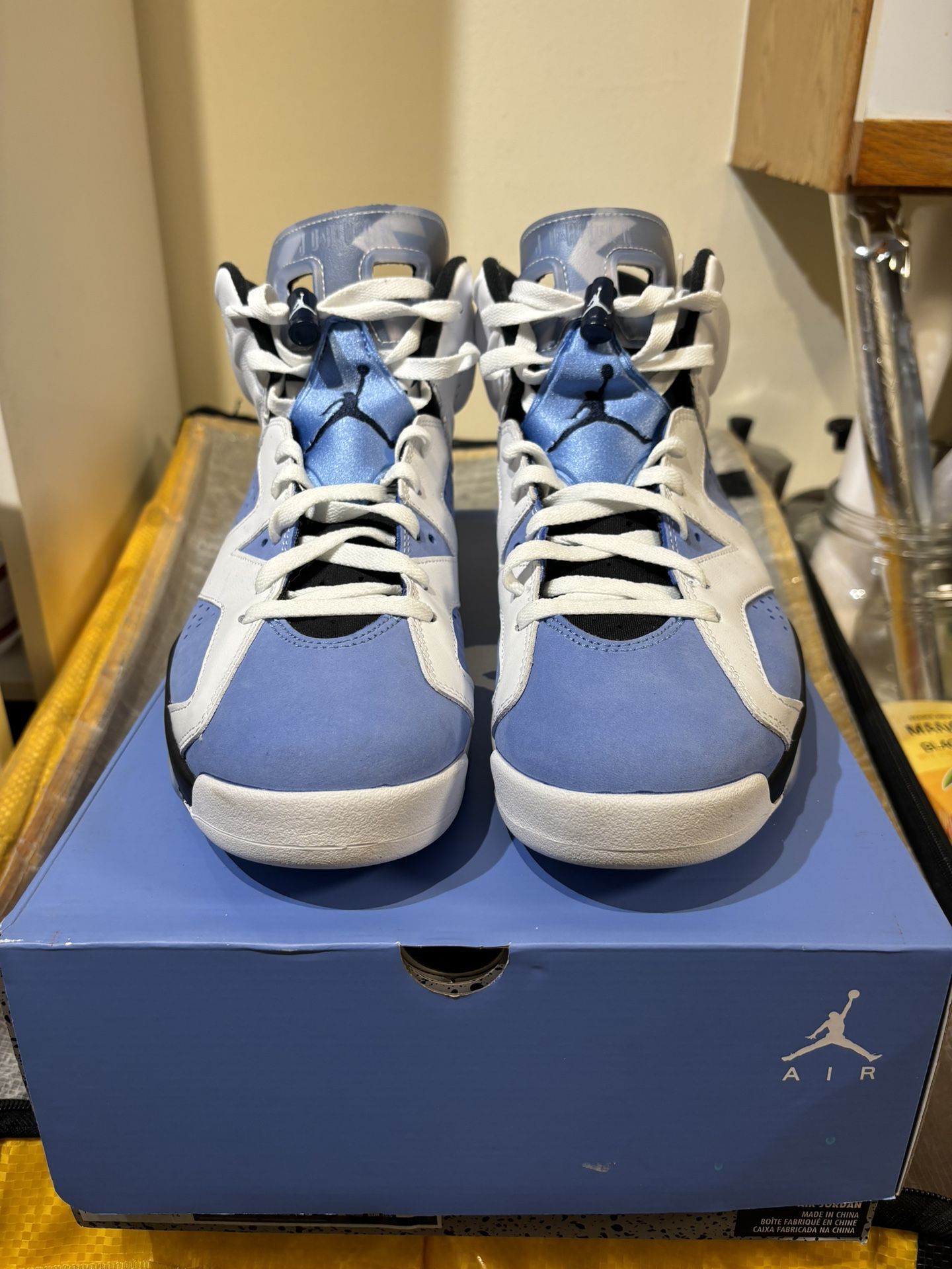 Jordan Retro 6 Unc