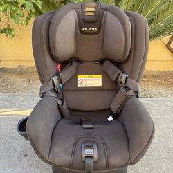 NUNA Rava Car Seat - Caviar : Used (Very Clean)