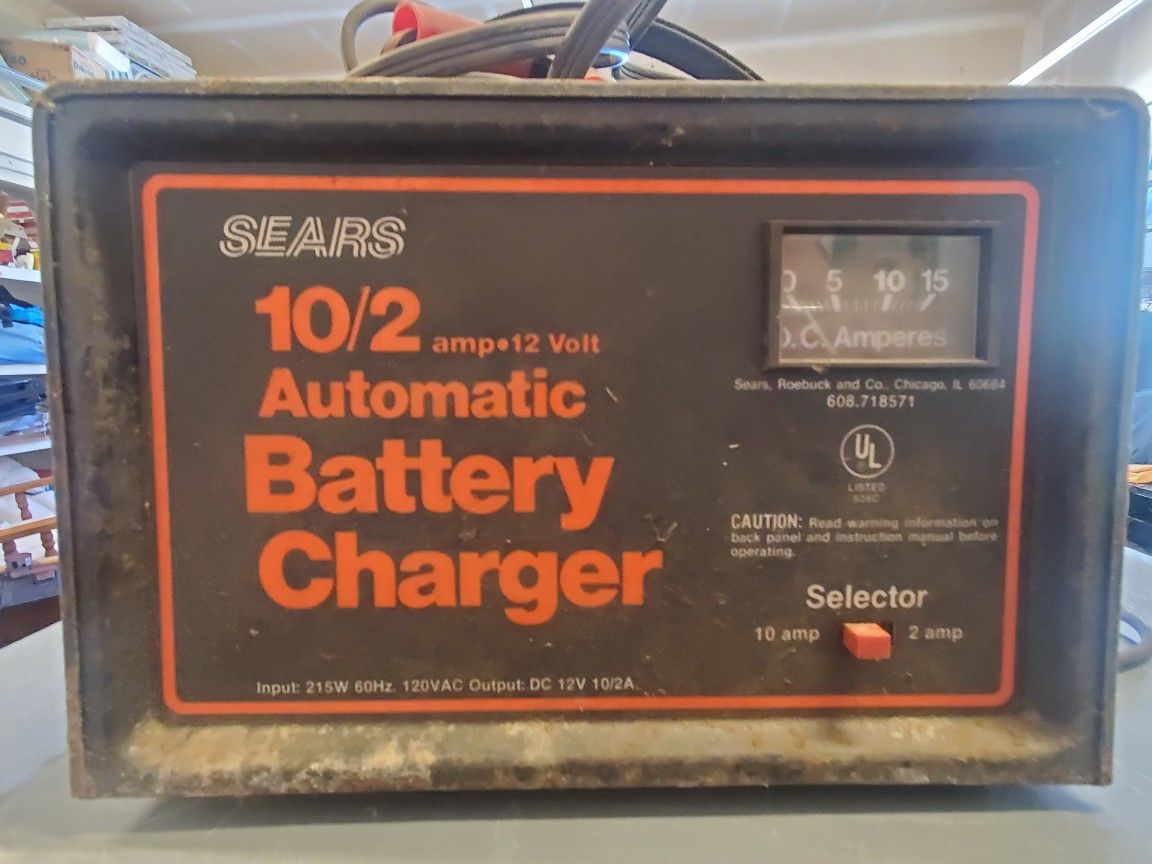 Vintage Sears 10/2 Amp Fully Auto Battery Charger Maintainer