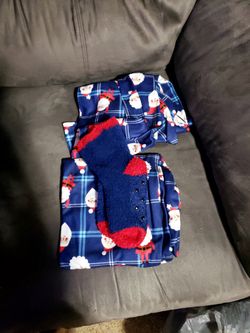 Sleep wear 
