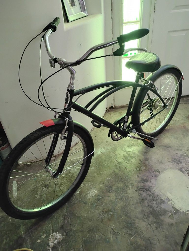 Schwinn Largo 7 26" Beach Cruiser