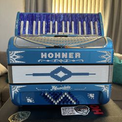 Hohner Latino III