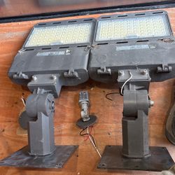 Outside commercial lights