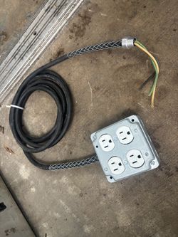 4-Outlet Metal Junction Box with Power Cord