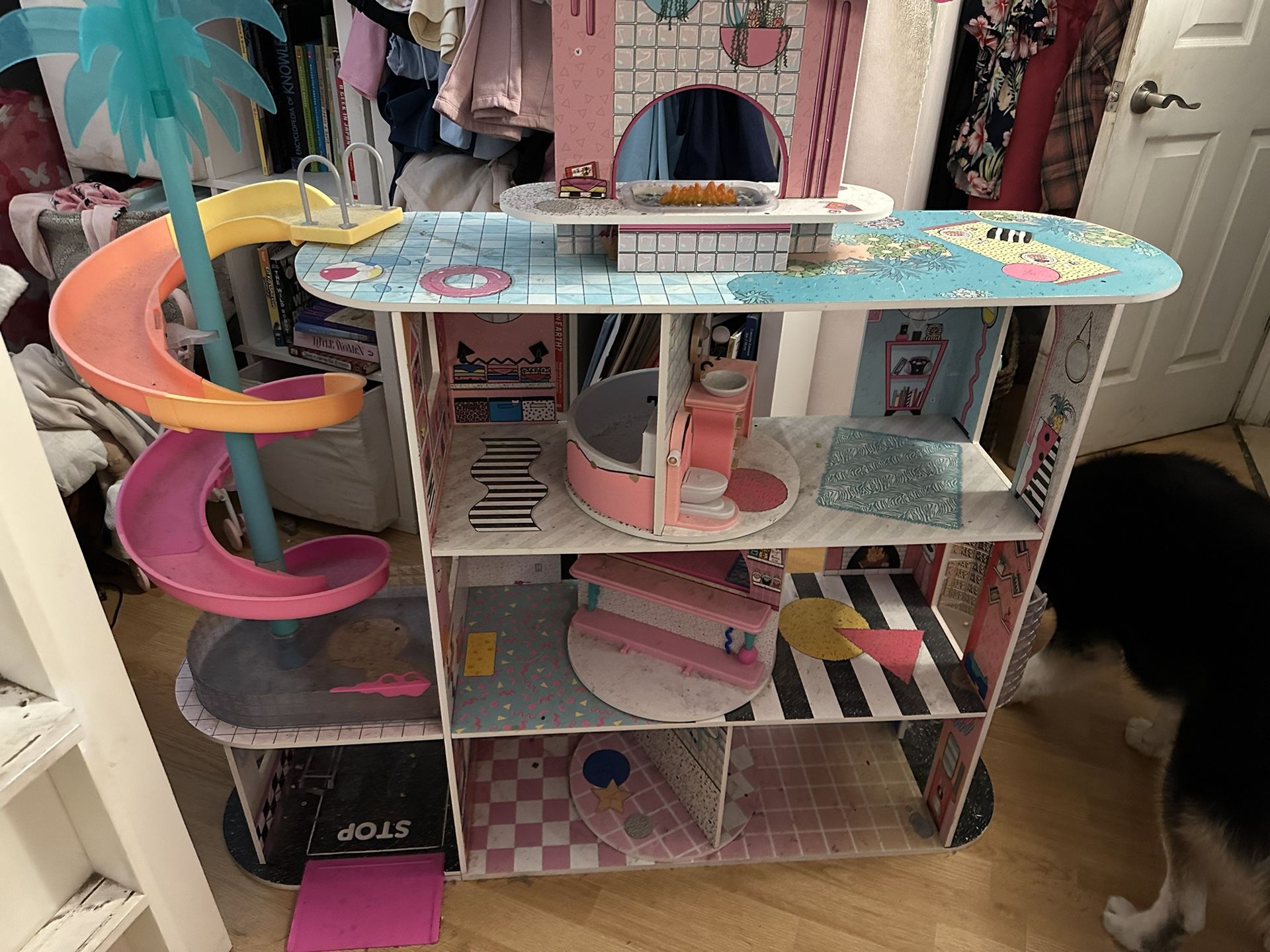 LOL Doll House