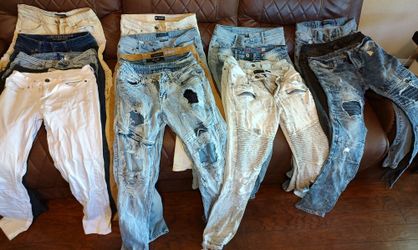 Lot Of 17 Mens Jeans