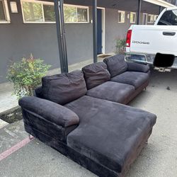 3 Seat Sectional L-Shaped Sofa (Wayfair)