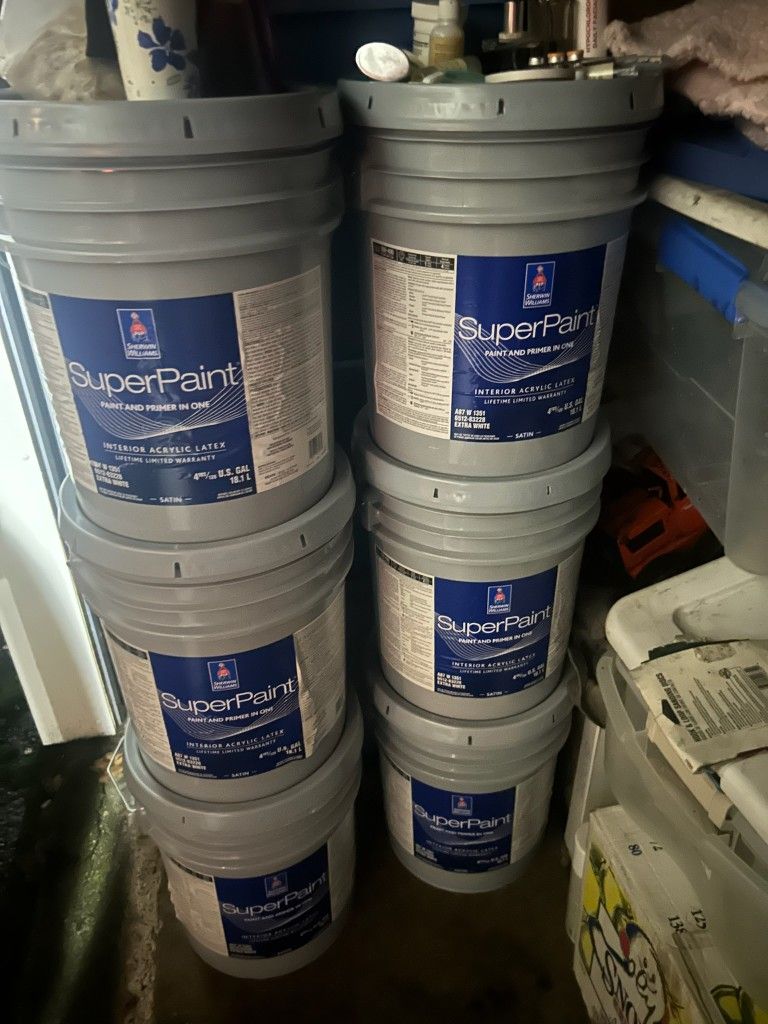 Superpaint White 5 Gallon Buckets