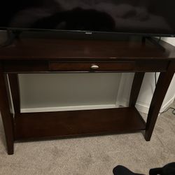 Hammary Enclave sofa table  Best Offer