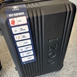 Hard Sided IZOD Luggage 