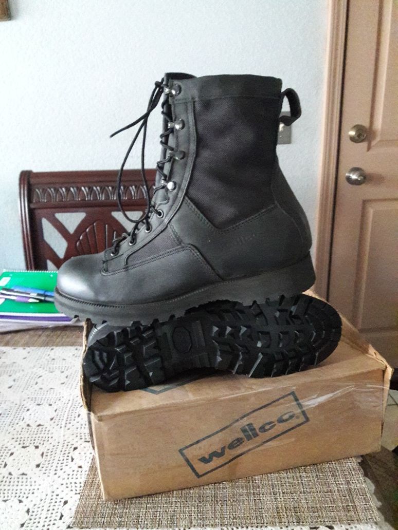 Wellco Black Military Boots
