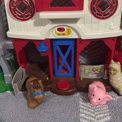 Fisher-Price Little People Toddler Learning Toy Caring for Animals Farm Playset with Smart Stages for Pretend Play Kids