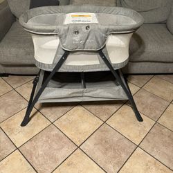 Unisex Bassinet 