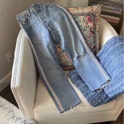 Levi’s Women Jeans 501 And Wedgie Straight