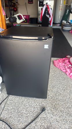 Kenmore mini refrigerator