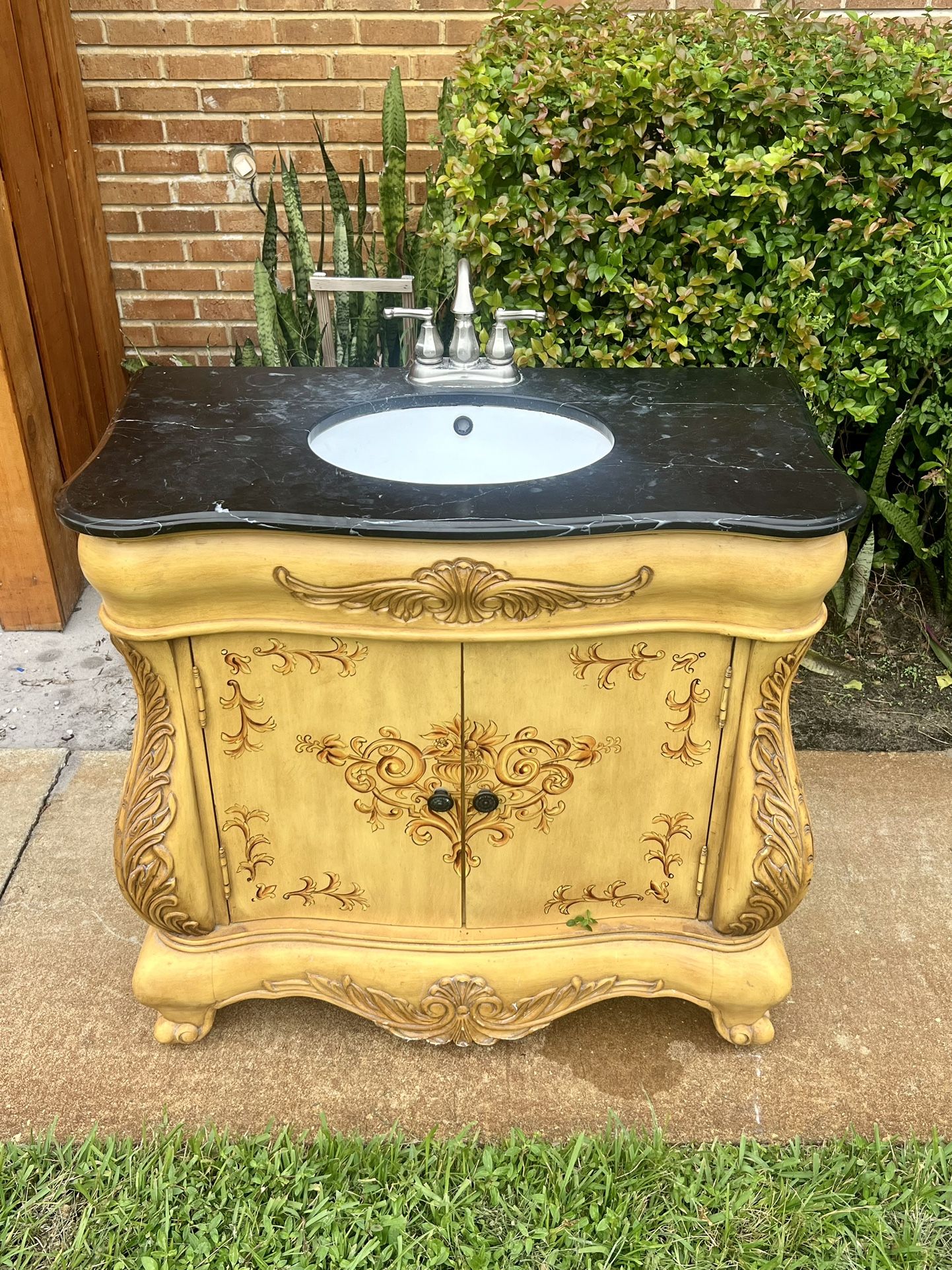36” Bathroom Vanity with Sink, Black and Beige for Sale in Delray Beach