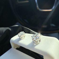 6mm Moissanite Earrings