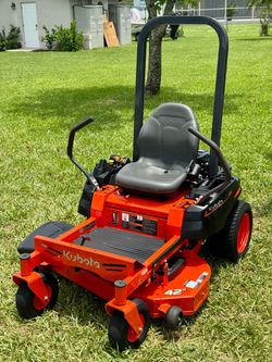 Kubota 42" Zero Turn Riding Mower