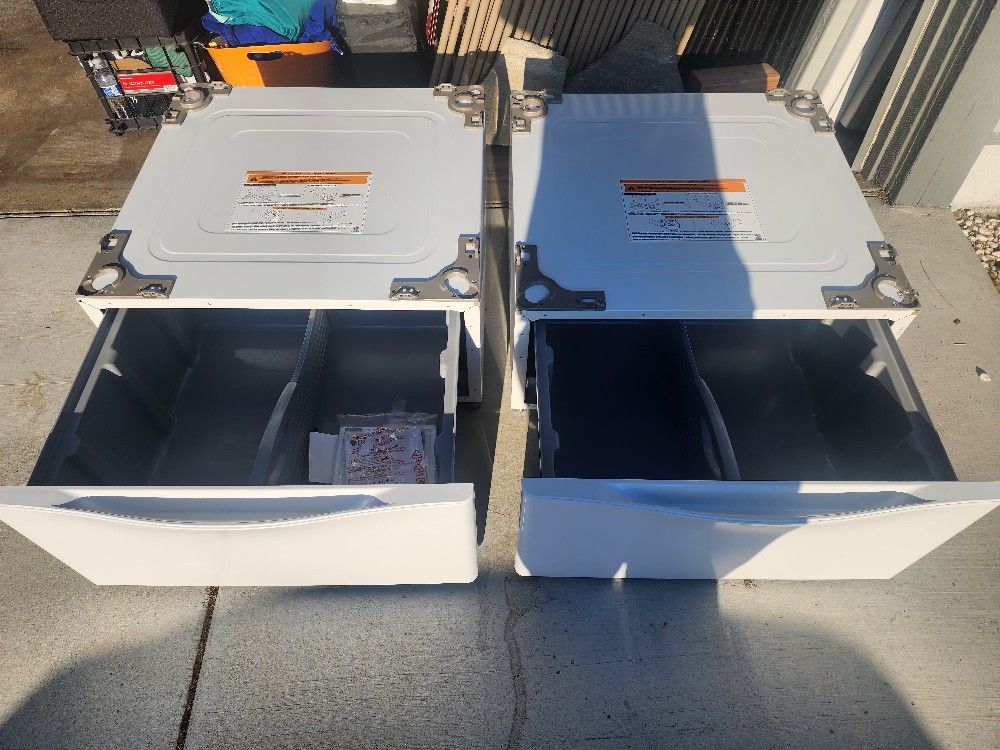 LG - Washer/Dryer Front Loader Pedestal With Storage Drawer
