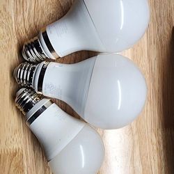 Philips Smart WI-FI Bulbs
