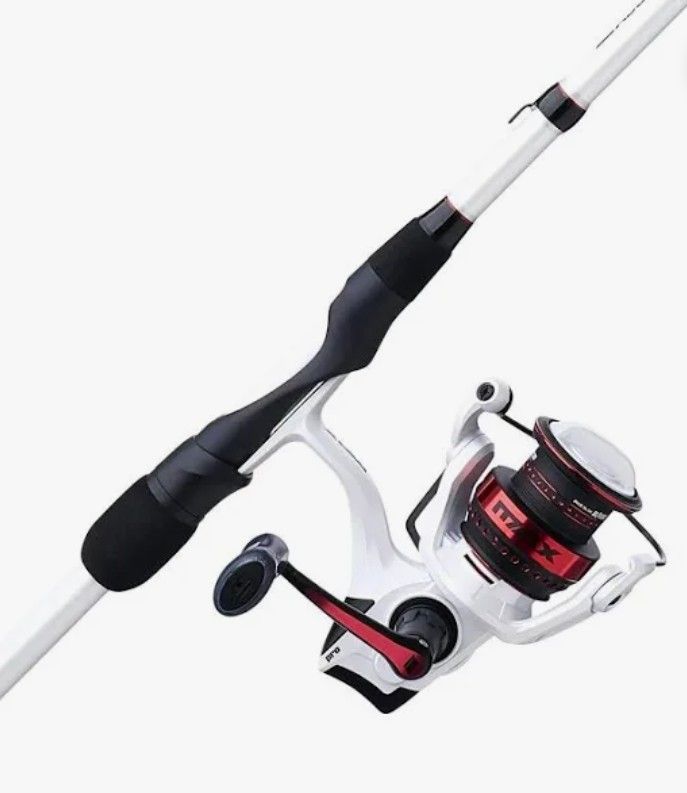 ABU GARCIA MAX PRO SPINNING COMBO